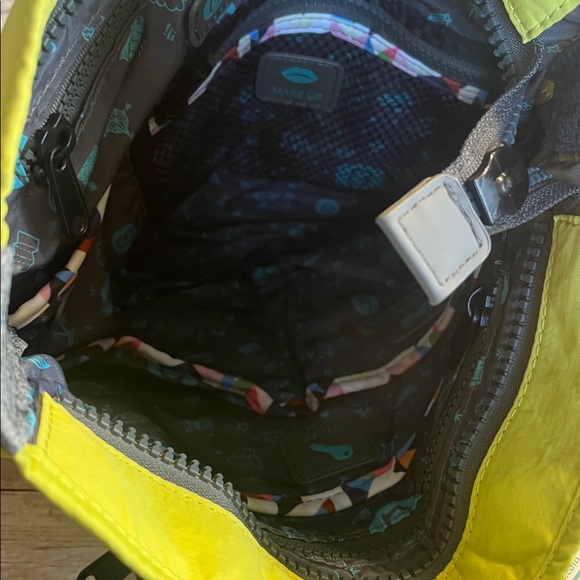 Bzees Electric Lime Yellow and Gray Bag